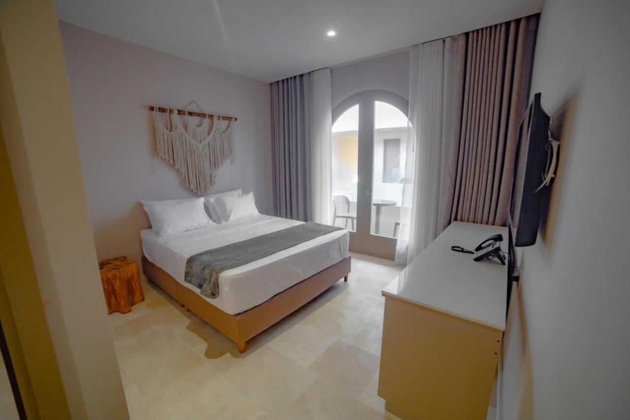 Loa Tolu By Bernalo Hotels 外观 照片
